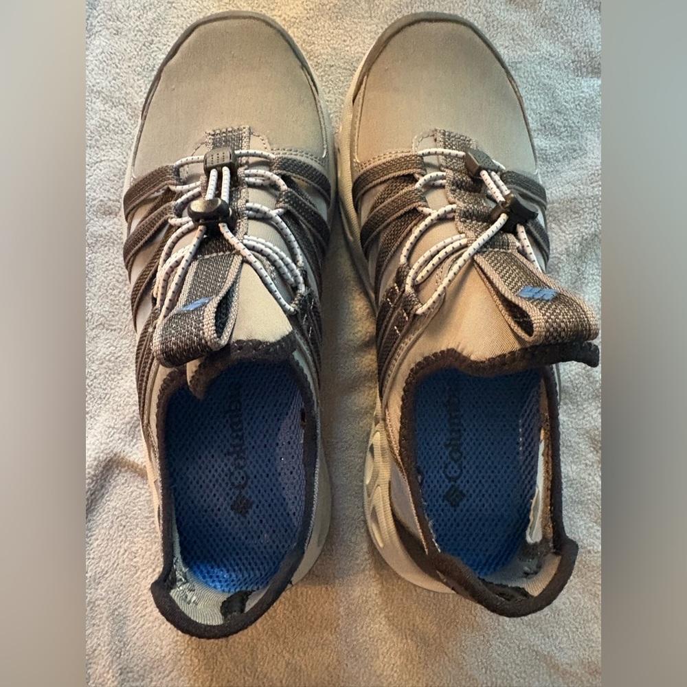 Like new Columbia Gray and Blue Outdoor Sneakers-water shoes